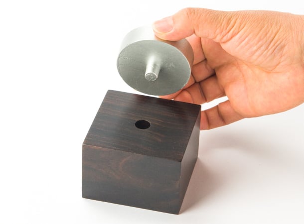 SGI Soka Gakkai Zinc alloy& ebony wood stand Candle stand