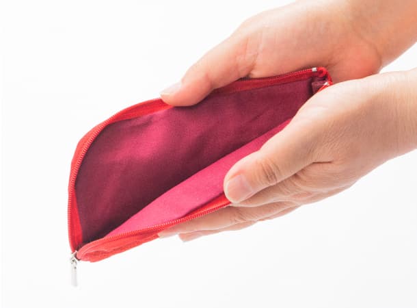 SGI Soka Gakkai prayer beads pouch White lily logo Red