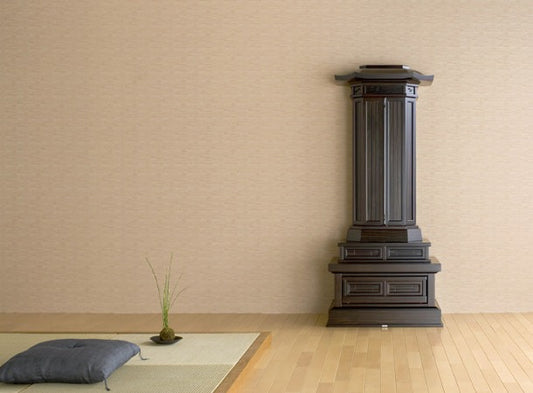 SGI Soka Gakkai Butsudan 25 EBONY white lily